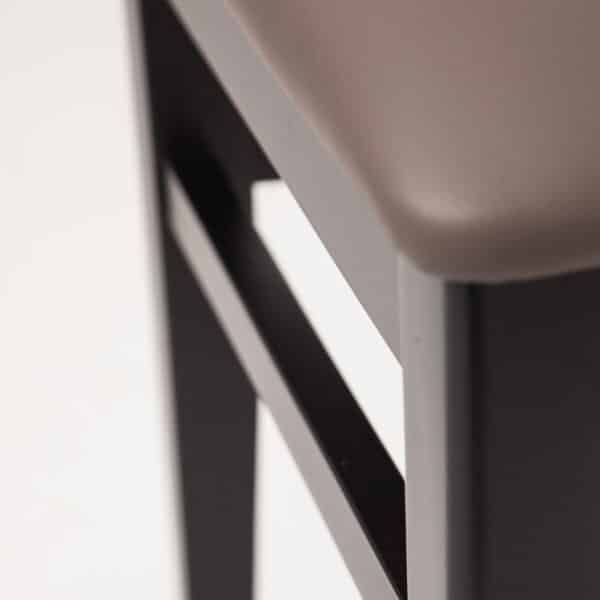 JOSY PD | gestoffeerde houten stoel | bistrostoel | horecastoel | restaurantstoel - Afbeelding 9