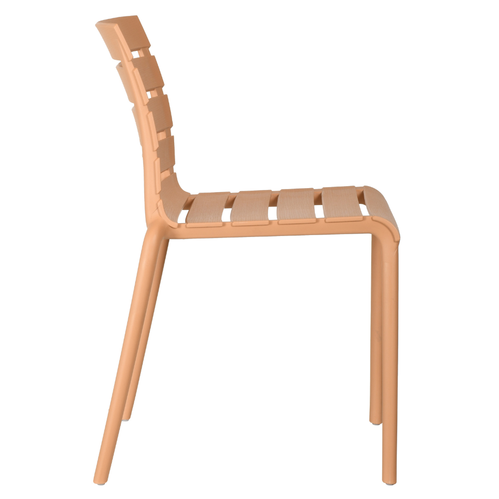 Mila Rood (4).png
